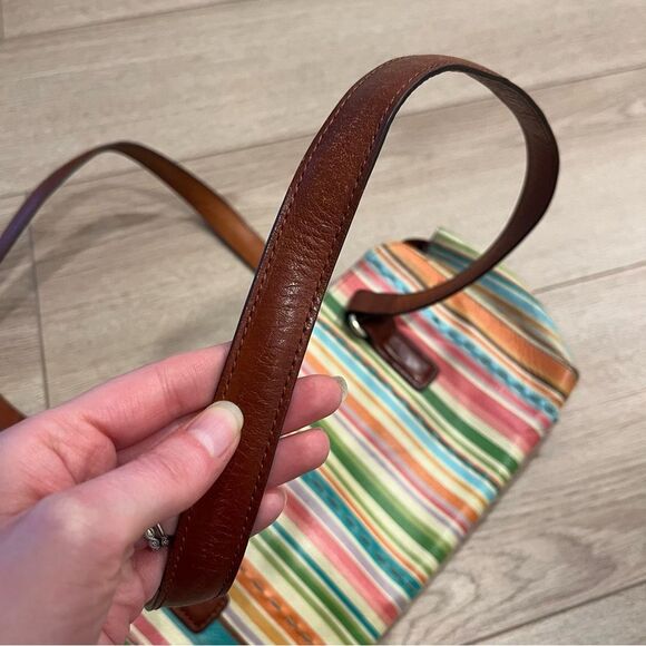 Fossil Signature Striped Multicolor Leather Shoulder Bag - Picture 11 of 11